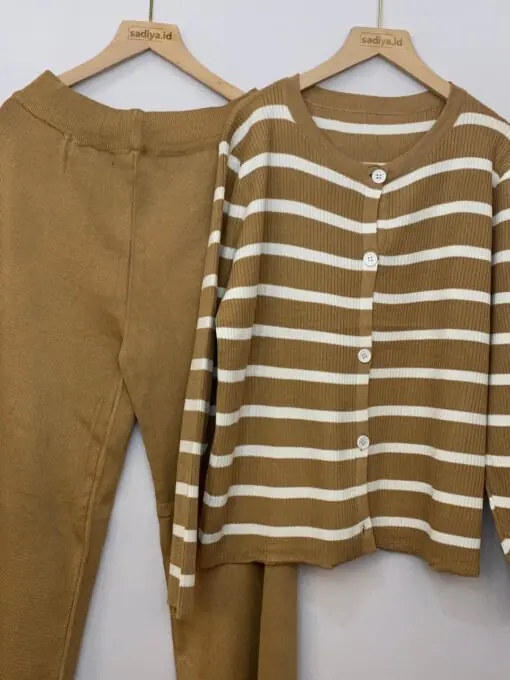 One Set Salur - Gambar 5