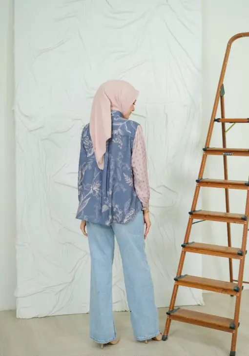 AUBREY Blouse by Eyberli - Gambar 9