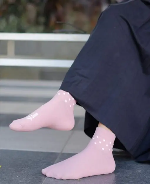 Kaos Kaki Sashee Polka Tumit Pendek - Gambar 2