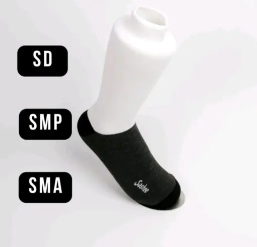 Kaos Kaki Sekolah Hitam Putih Sashee