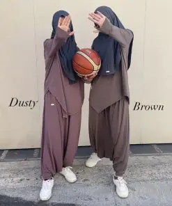 Setelan Baju Olahraga Muslimah