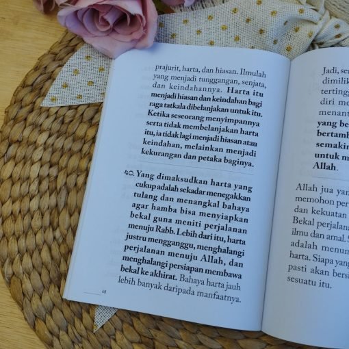 40 Alasan Kenapa Ilmu Agama Lebih Baik Daripada Harta by RUMAYSHO - Gambar 2