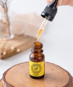 Propolis Efi ( 100% Propolis asli kebun Efi) 10 ml