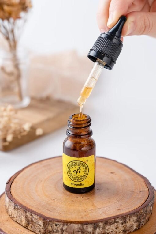 Propolis Efi ( 100% Propolis asli kebun Efi) 10 ml