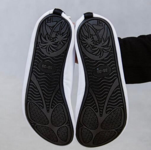 Sepatu Tawaf - Gambar 3