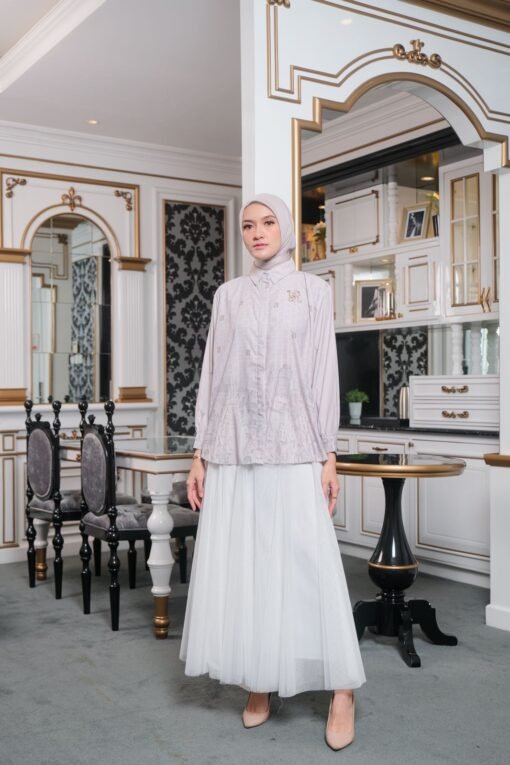 Velic Blouse by Eyberli - Gambar 2